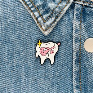 ⭐Fashion Teeth Toothbrush Tooth decay Enamel Pins Cute Custom Dentistry Broch